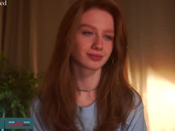 girl
        lizzy_blaze cam image #3958735