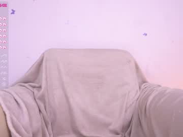 girl
        princessasiana cam image #1227580