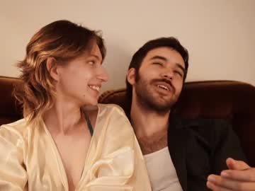 couple
        celinedion69 cam image #666998