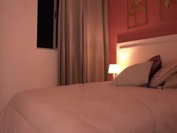 girl
        winona__ cam image #928330