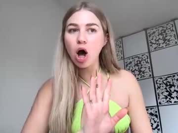 girl
        blayzeenvy cam image #894944