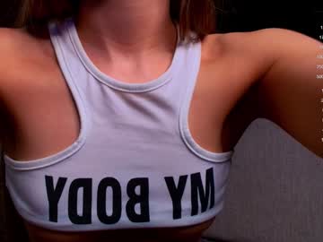 girl
        wildsexalexandalexis cam image #3847712