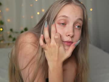 girl
        appr0ved cam image #3496909
