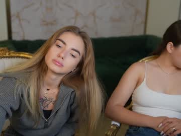 girl
        anabel054 cam image #3445761