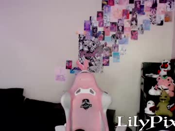 girl
        lilypixel cam image #699584
