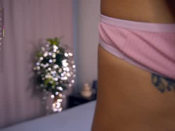 girl
        felissiany cam image #4405350