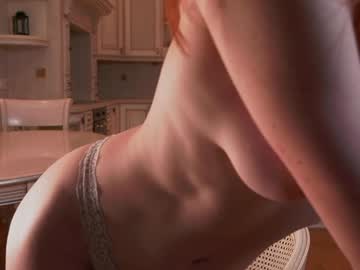 girl
        lynnalltop cam image #3577521