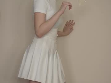 girl
        cant_fool_heart cam image #4506737