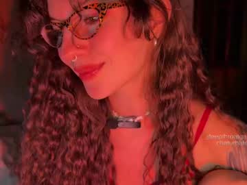 girl
        _deepthroatgalactica cam image #4076944