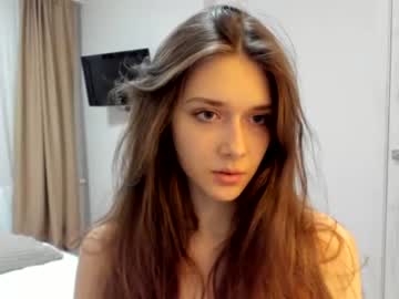 girl
        _wilson__ cam image #391751