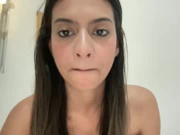girl
        mayahepburn cam image #3566783