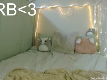 couple
        bigeyesxo cam image #722917