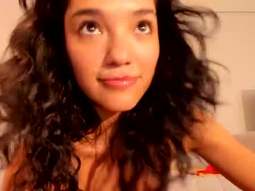 girl
        makayla77 cam image #1114821
