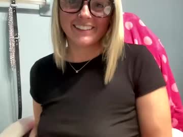 girl
        goddesskatexo cam image #1490064