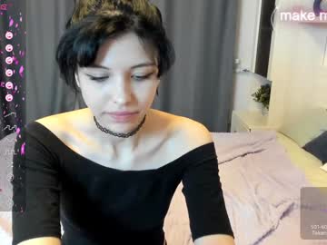 girl
        gracyanderson cam image #3181098