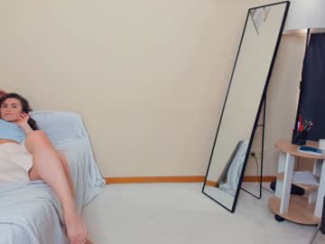 girl
        sweetfilling cam image #3022834