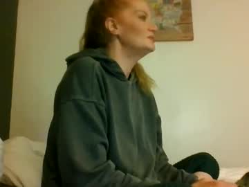 couple
        carebearlust cam image #3208311