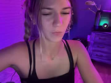girl
        oliviahansleyy cam image #3987871