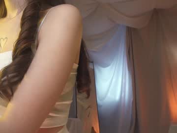 girl
        sunny_maria cam image #2823155