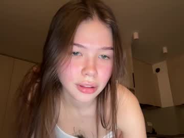 girl
        eternal_infinite cam image #4097627