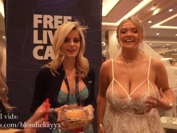 girl
        blondiekayy cam image #397319