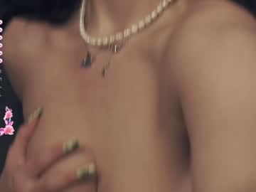 couple
        vivid_girls cam image #3799006