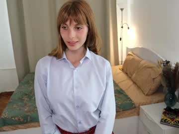 girl
        cute_mutella cam image #1432824