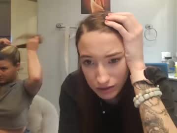 couple
        slangingandbangin cam image #2659803