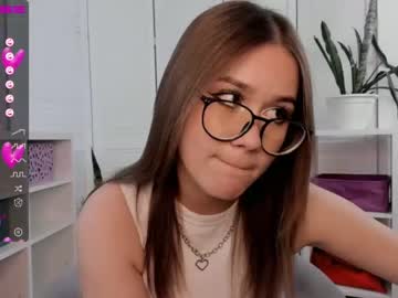 girl
        marylopess cam image #1703166