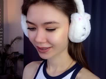 girl
        lil_babe_ cam image #1820685