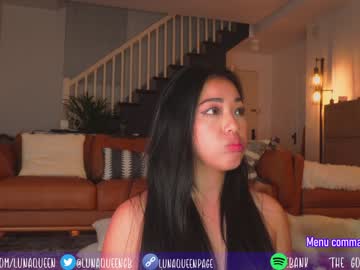 girl
        lunaqueeeen cam image #1077908