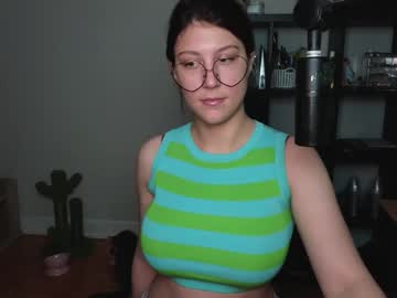 girl
        alexa_dream cam image #3671254