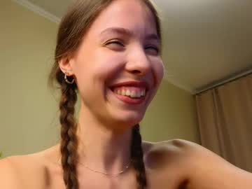girl
        wanda_robinson cam image #4465982