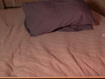girl
        aimeclarks cam image #1724566