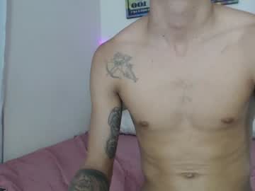 couple
        candy_sexx199 cam image #2460219