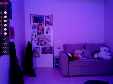 girl
        _b_a_n_s_h_e_e_ cam image #913851