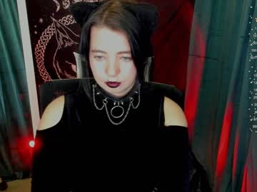 girl
        black_kittie_01 cam image #3568102