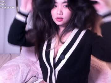 girl
        clara_chan cam image #1097012