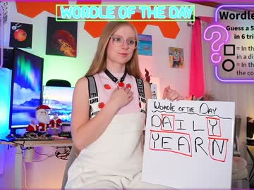 girl
        emmasky69 cam image #3767260