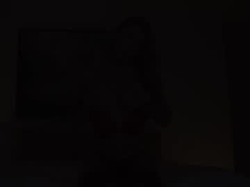 girl
        heyhorny_cb cam image #2179975