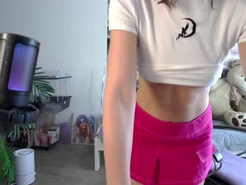 girl
        jennycutey cam image #2776965