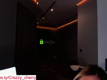 girl
        crazzy_cherry cam image #342667
