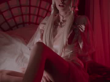girl
        chaturbatable cam image #3582162