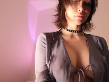 girl
        sae__ cam image #265449