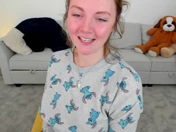girl
        haylee_love cam image #407578