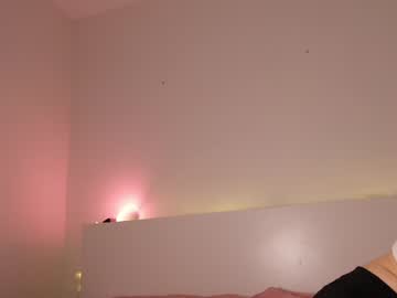 girl
        reei__ cam image #1330823