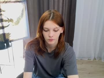 girl
        julianacreason cam image #3078352