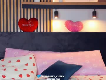 girl
        excellent_ella cam image #4665009