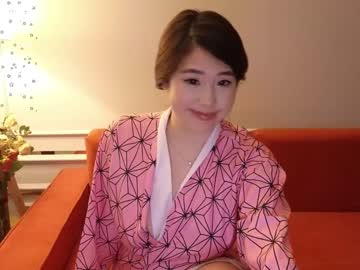 girl
        kimi_kay cam image #2812367