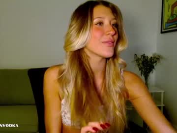 girl
        addisonvodka cam image #157836